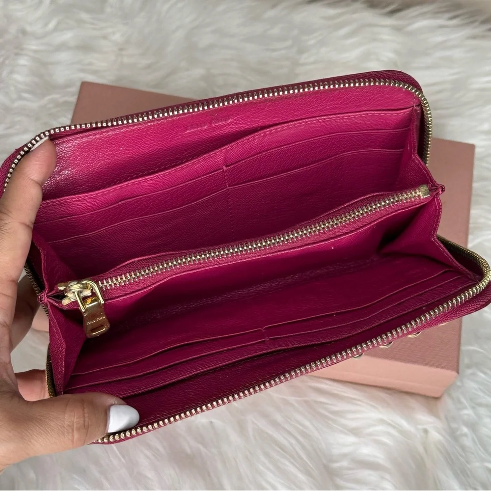 Miu Miu Pink Leather Studded Wallet - Picture 7 of 11